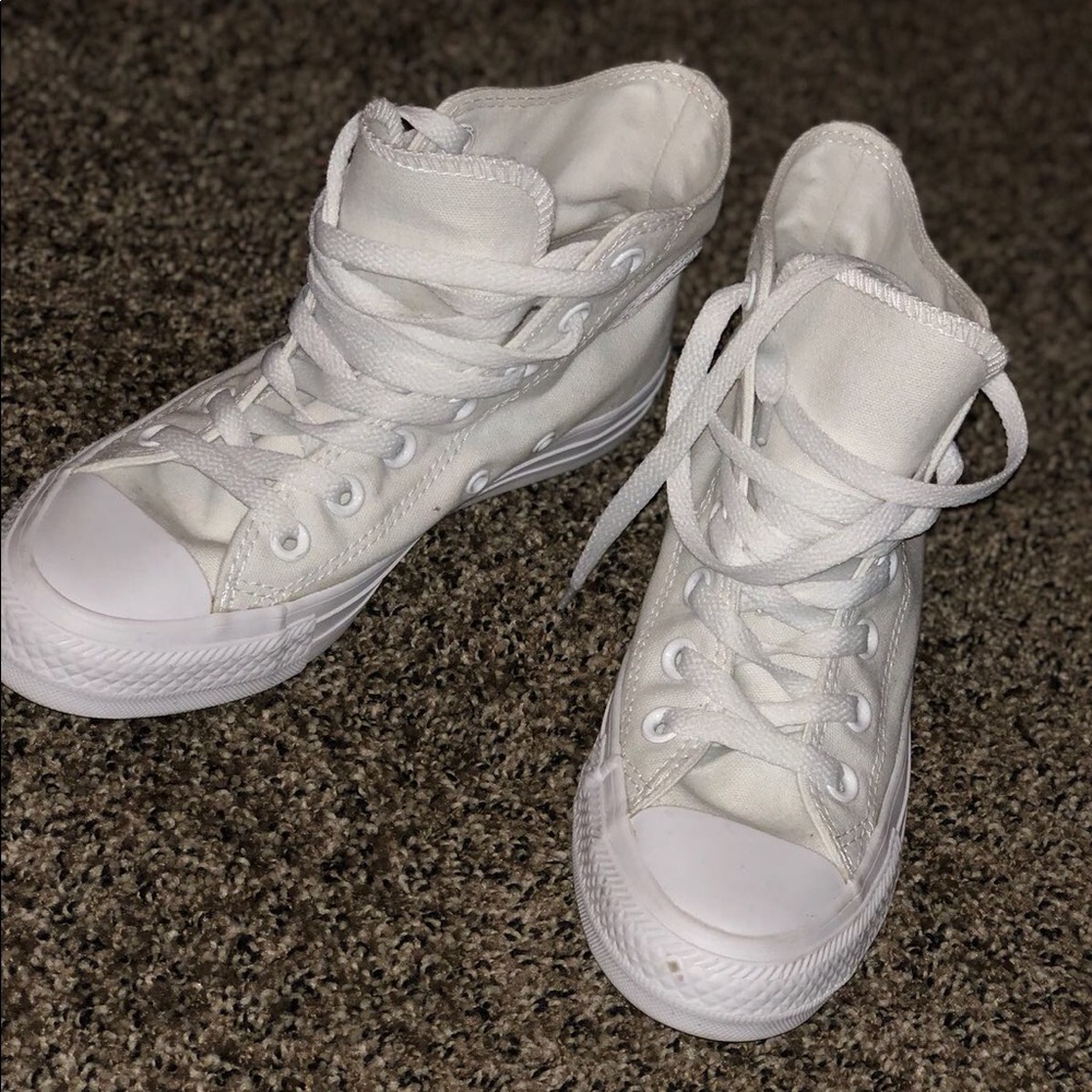 White converse